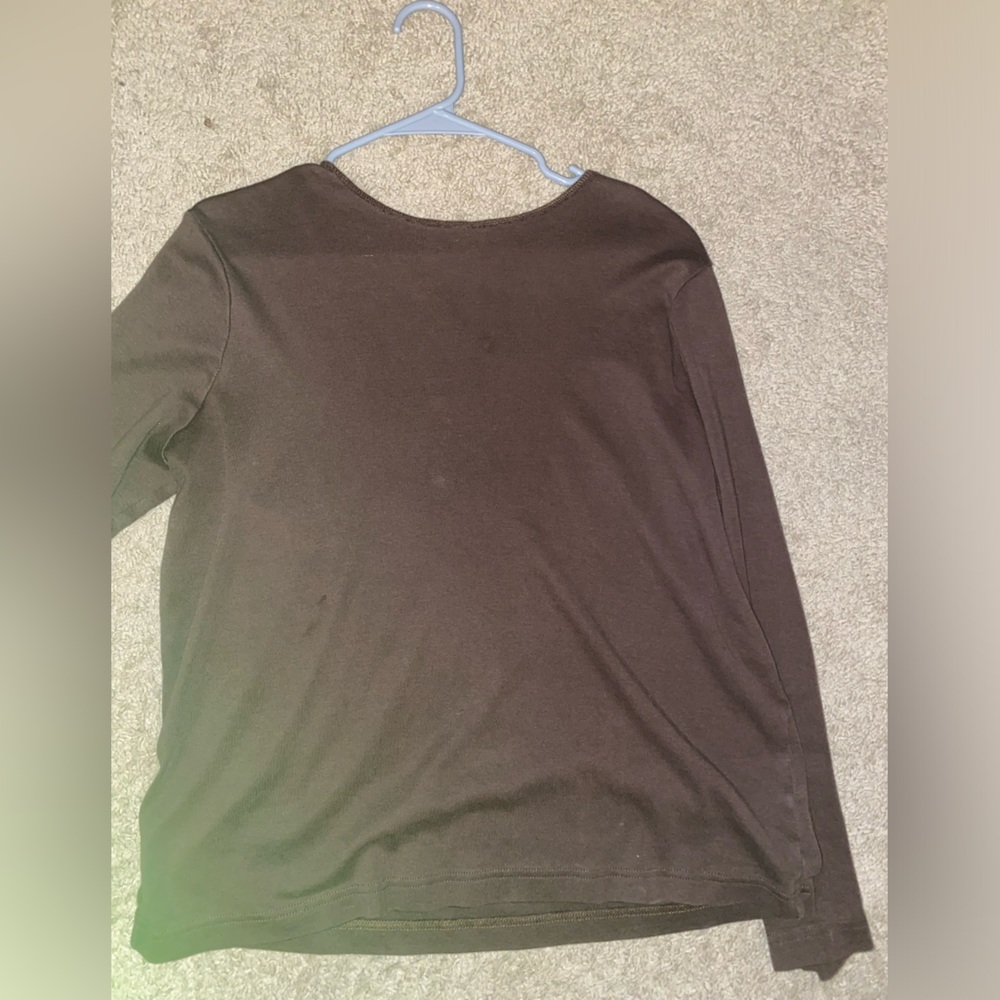 Brown sweater